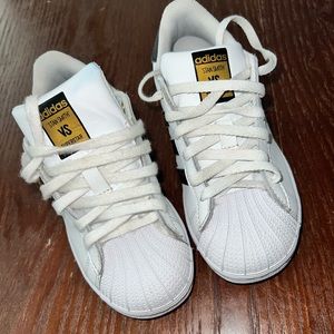 Stan smith Adidas Size 13K . ( kids )